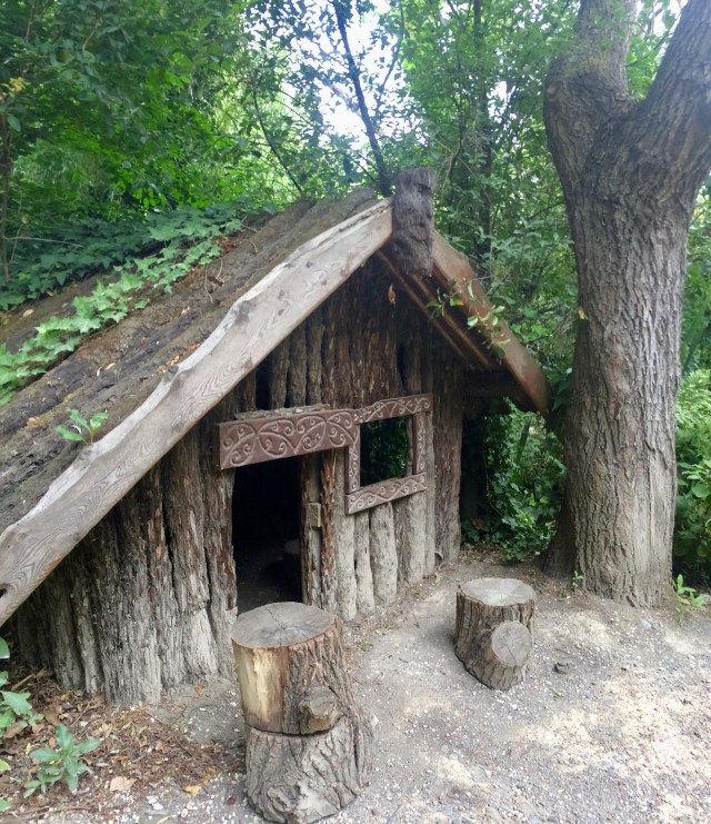 Early Māori native home